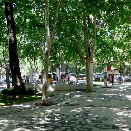 아파트 Cardal Terrace 30486al & Cardal 49618al 리스본