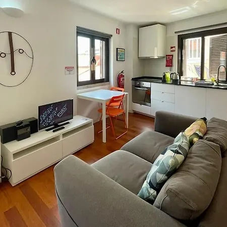 아파트 Cardal Terrace 30486al & Cardal 49618al 리스본