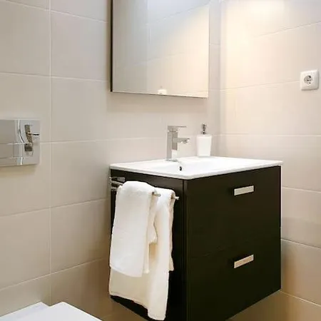 Cardal Terrace 30486al & Cardal 49618al * Lisboa