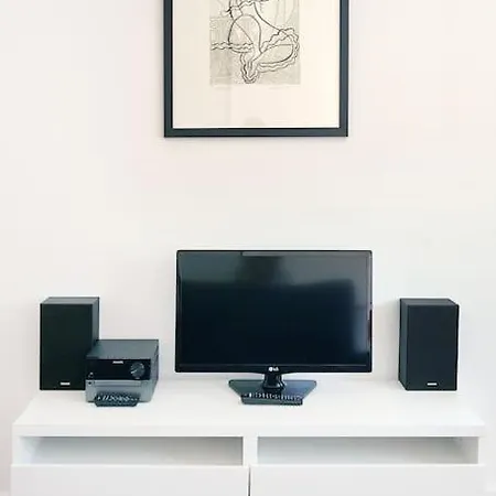 Cardal Terrace 30486al & Cardal 49618al Lisboa